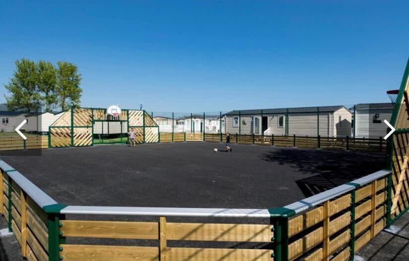 74 Bayside Cove Pevensey Bay Holiday Park Exterior photo